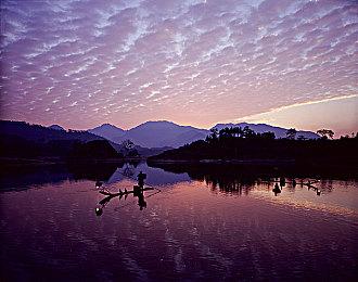 Steam最新一周销量榜 Steam Deck回归登顶